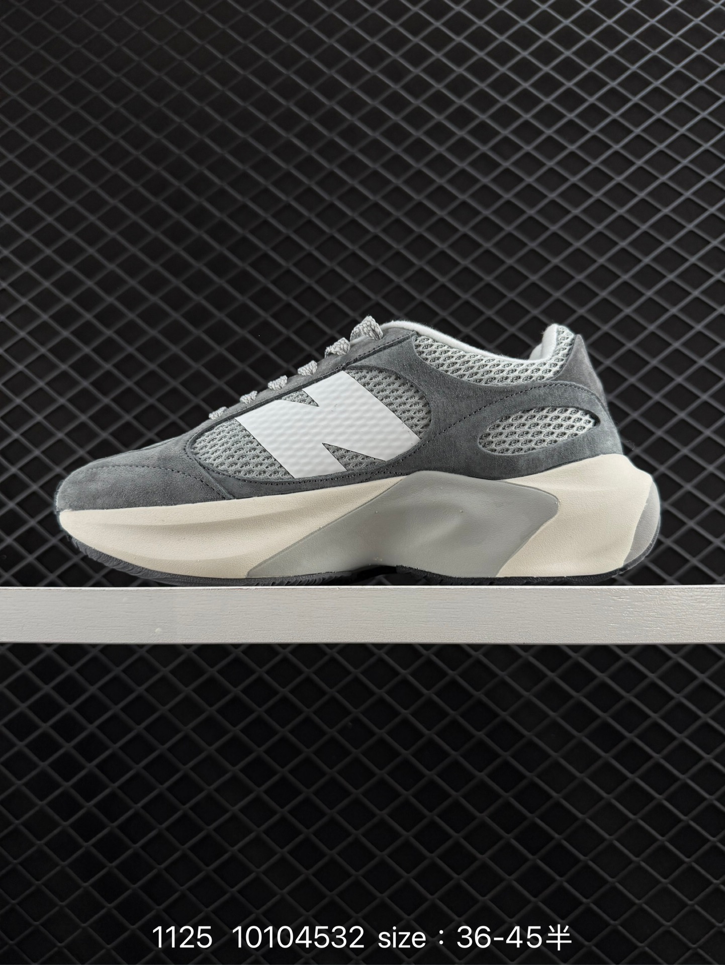 New Balance Warped Runner UWRPOMOB